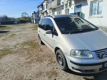 Авто Volkswagen Sharan 2002 № 8779743