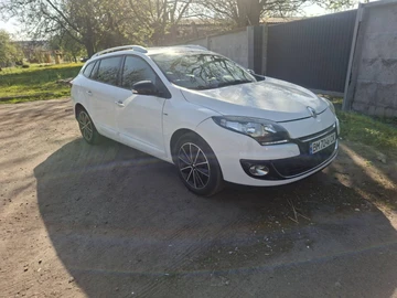 Авто Renault Megane 2013 № 8779745