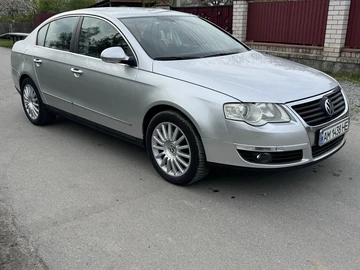 Авто Volkswagen Passat Sedan 2006 № 8779943