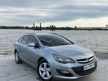 Авто Opel Astra 2014 № 8779976