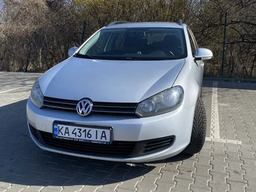 Авто Volkswagen Golf 2010 № 8779988