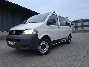 Авто Volkswagen Transporter 2006 № 8779990