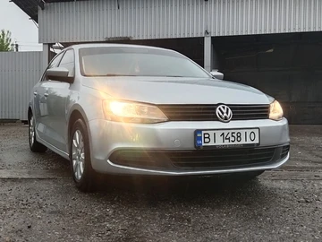 Авто Volkswagen Jetta 2013 № 8779999