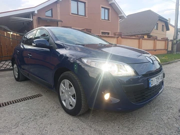 Авто Renault Megane 2011 № 8780047
