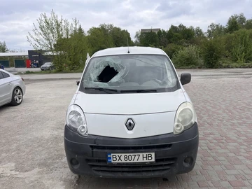 Авто Renault Kangoo Express 2010 № 8780060