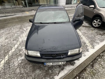 Авто Opel Vectra 1994 № 8780074