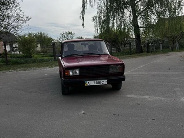 Авто ВАЗ 2105 1998 № 8780077