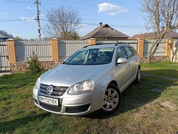 Авто Volkswagen Golf 2009 № 8780114