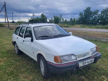 Авто Ford Sierra 1992 № 8780123