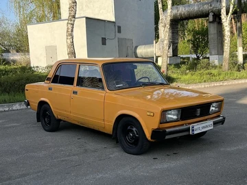 Авто ВАЗ 2105 1981 № 8780157