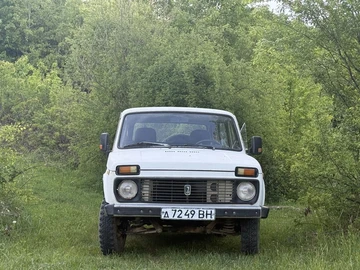 Авто ВАЗ 2121 1989 № 8780219
