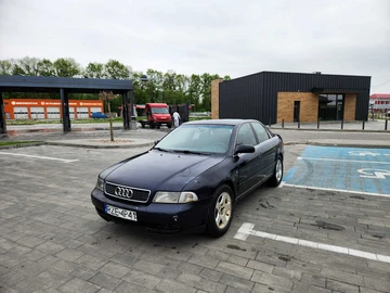Авто Audi A4 1999 № 8780234
