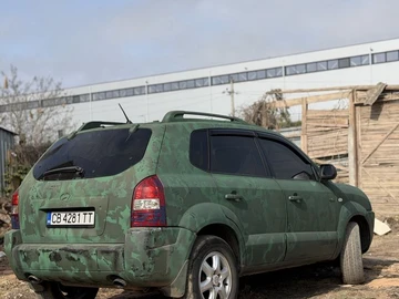 Авто Hyundai Tucson 2005 № 8780246