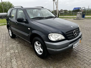 Авто Mercedes Ml Серия 2002 № 8780273