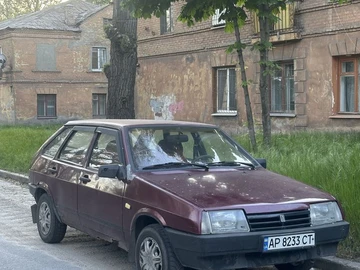 Авто ВАЗ 2109 1994 № 8780305