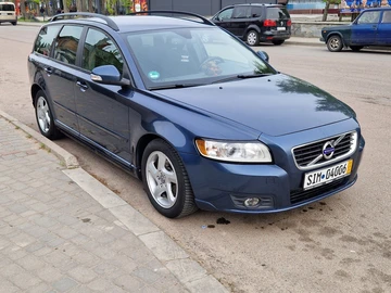 Авто Volvo V50 2011 № 8780353