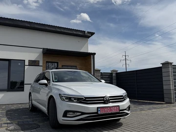 Авто Volkswagen Passat Variant 2022 № 8780356