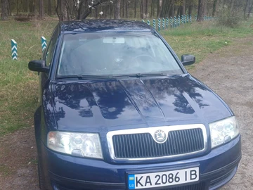 Авто Skoda Superb 2002 № 8780383