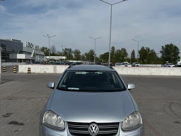 Авто Volkswagen Golf 2008 № 8780529