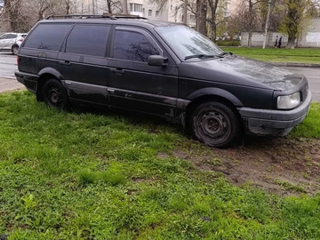 Авто Volkswagen Passat Cc 1990 № 8780561