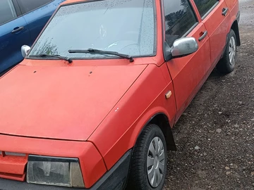 Авто ВАЗ 2109 1988 № 8780652