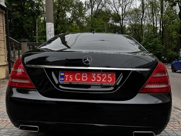 Авто Mercedes 220 2012 № 8780694