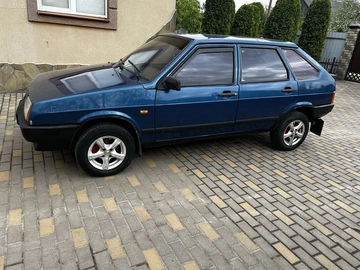 Авто ВАЗ 2109 1997 № 8780699