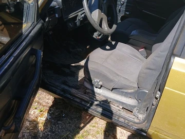 Авто ВАЗ 2107 1987 № 8780716