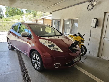 Авто Nissan Leaf 2013 № 8780789