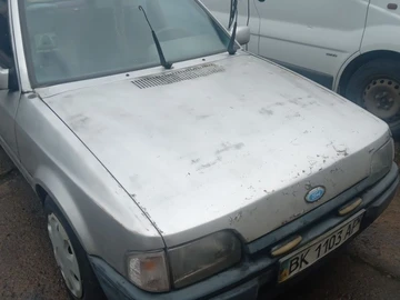 Авто Ford Escort 1988 № 8780829
