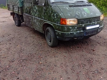 Авто Volkswagen Transporter 1992 № 8780832