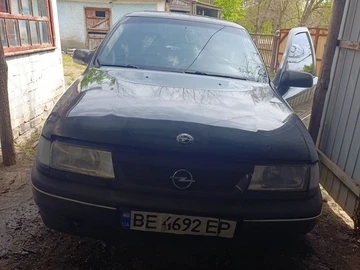 Авто Opel Vectra 1992 № 8780889