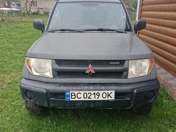 Авто Mitsubishi Pajero 2001 № 8780890