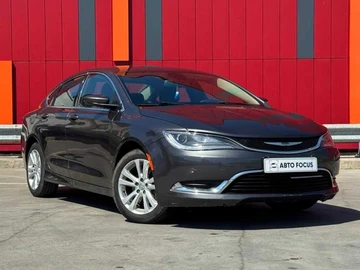 Авто Chrysler 200 2015 № 8780990