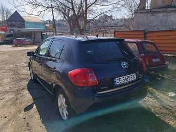 Авто Toyota Auris 2007 № 8780997