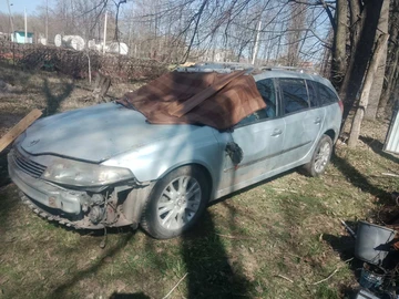 Авто Renault Laguna 2006 № 8781043