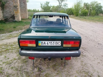Авто ВАЗ 2107 1998 № 8781047