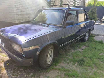 Авто ВАЗ 2107 2004 № 8781049