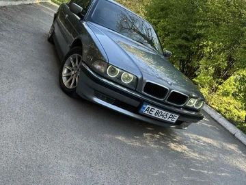 Авто BMW 7 Серия 1997 № 8781151