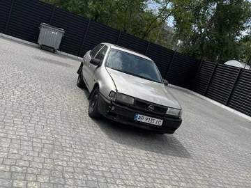 Авто Opel Vectra 1990 № 8781154