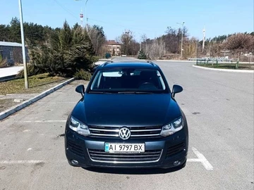 Авто Volkswagen Touareg 2012 № 8781205