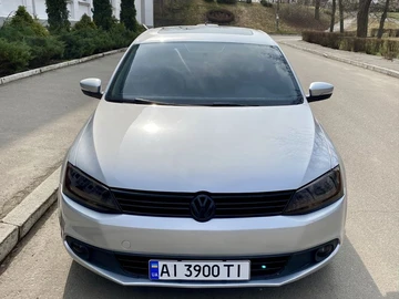 Авто Volkswagen Jetta 2011 № 8781298