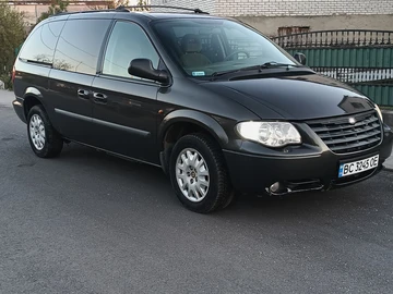Авто Chrysler Grand Voyager 2005 № 8781384