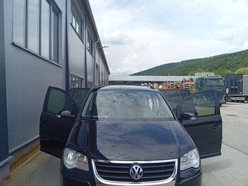 Авто Volkswagen Touran 2008 № 8781503