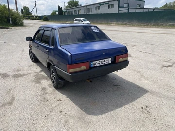 Авто ВАЗ 21099 2004 № 8781563