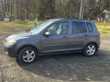 Авто Mazda 2 2004 № 8781565