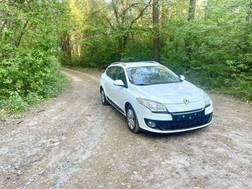 Авто Renault Megane 2013 № 8781571