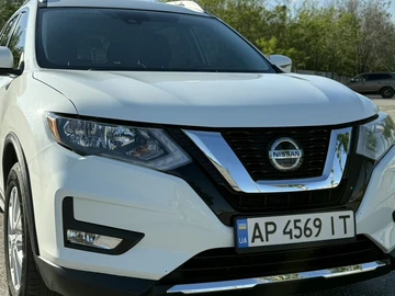 Авто Nissan Rogue 2018 № 8781572