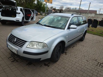 Авто Volkswagen Passat Hatchback 2003 № 8781594