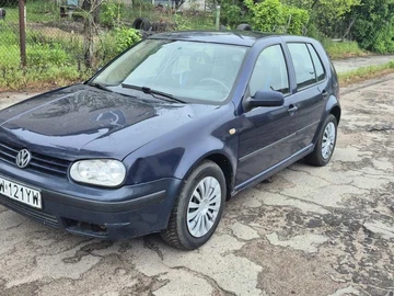 Авто Volkswagen Golf 2000 № 8781694